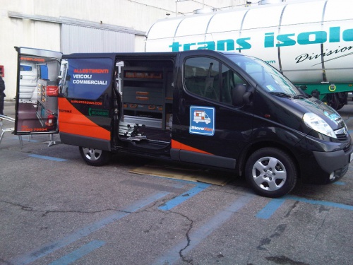 L’officina mobile Store Van con serratura UFO-Meroni trionfa al Transpotec Logitec 2013 di Verona 