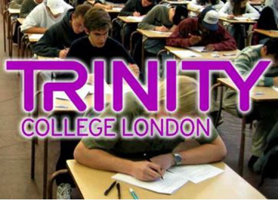 Sessione d'esami con il Trinity College London:
L...