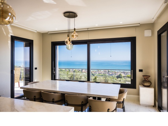 INFISSI IN ALLUMINIO SCHUCO